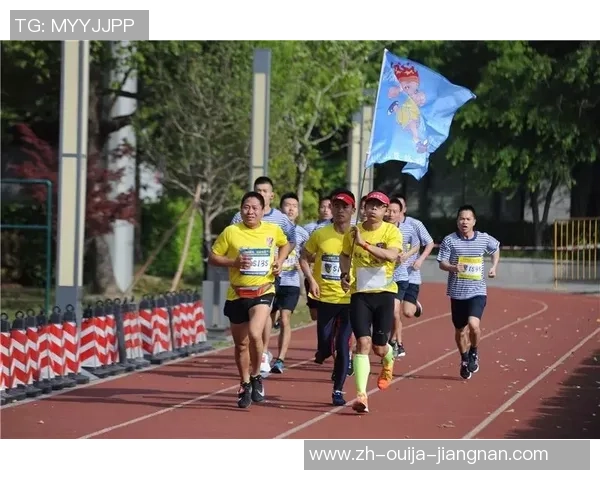 杭州女足举办环西湖步行活动,全程八公里 杭州女足举办环西湖步行活动,全程八公里